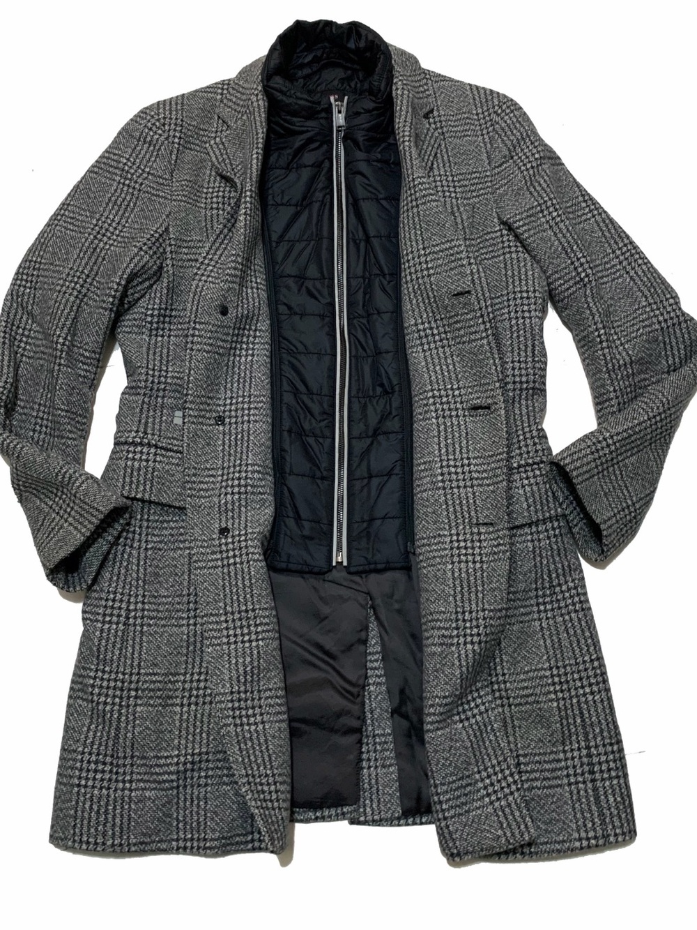 Hugo Boss Gray Glen Plaid Sport Coat with Black Quilted Inner Vest